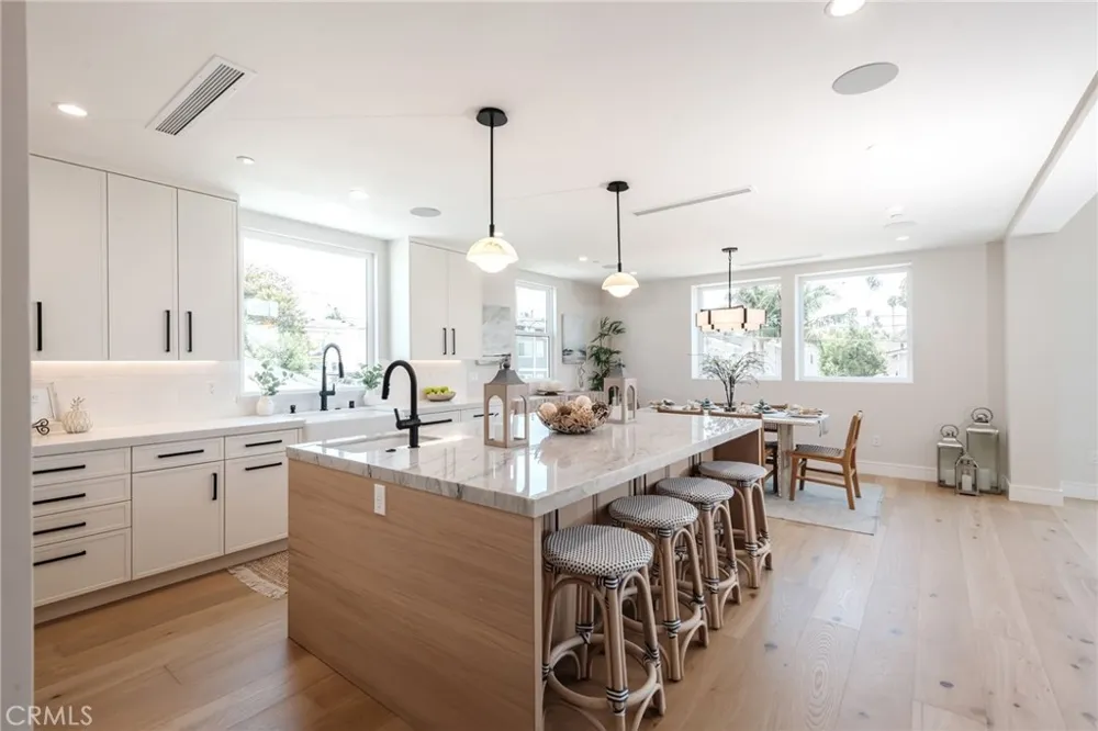 2303 Marshallfield Lane #A Redondo Beach, CA 90278