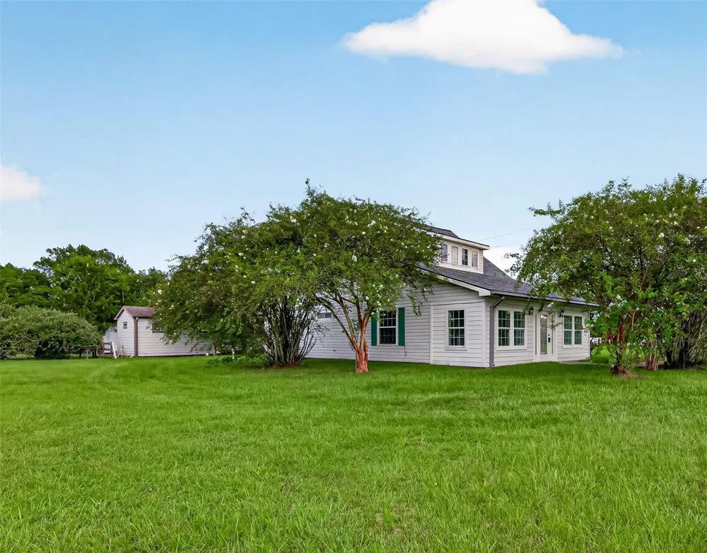 15126 Boudreaux Road Tomball, TX 77377