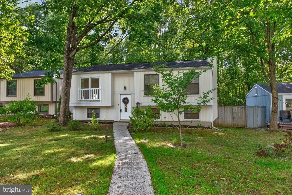 2270 COCQUINA DRIVE Reston, VA 20191