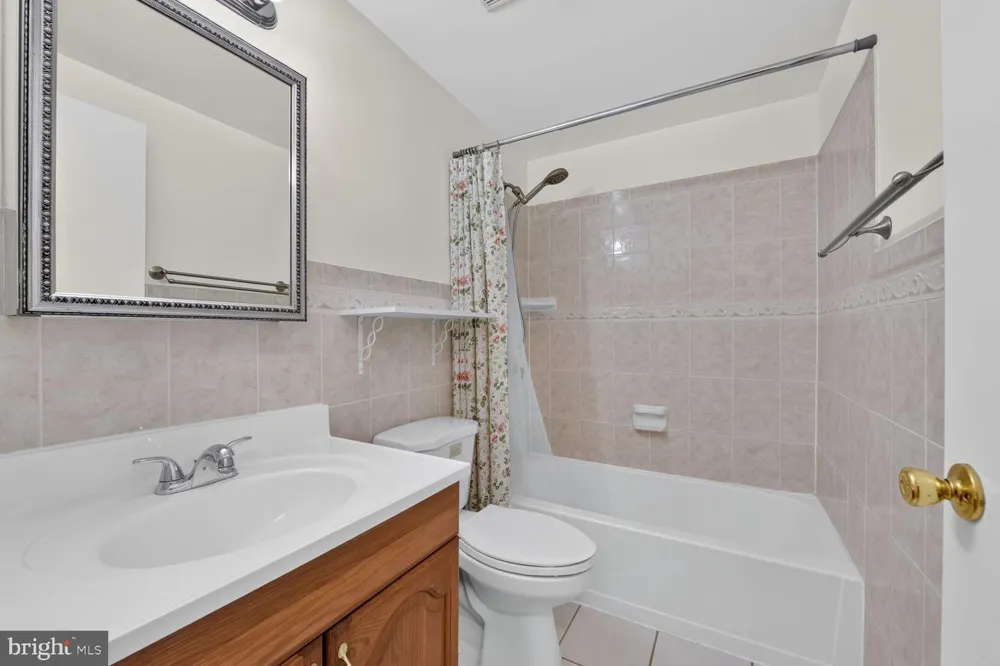 2270 COCQUINA DRIVE Reston, VA 20191