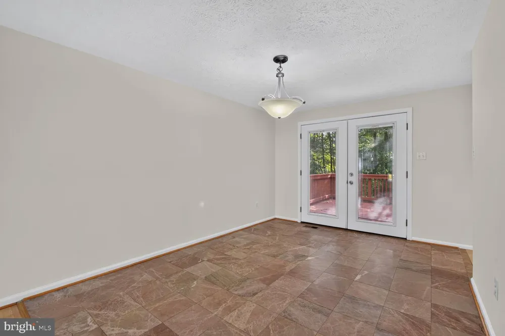 2270 COCQUINA DRIVE Reston, VA 20191