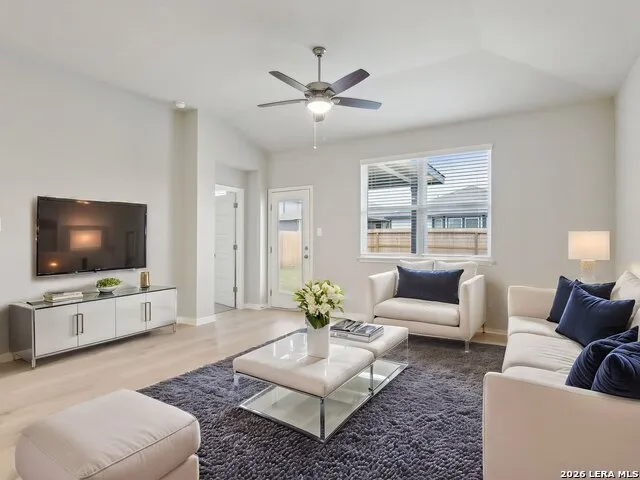 10305 Briceway Gap San Antonio, TX 78254