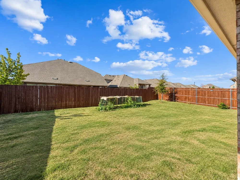 9824 Tin Star Street Aubrey, TX 76227