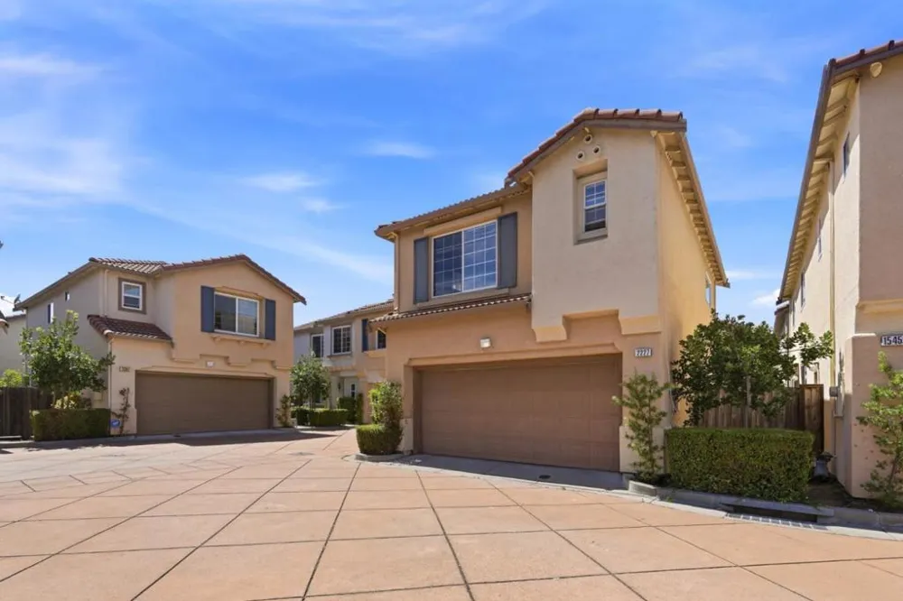 2227 Gadwall Court San Leandro, CA 94579