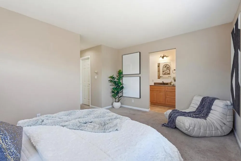 2227 Gadwall Court San Leandro, CA 94579