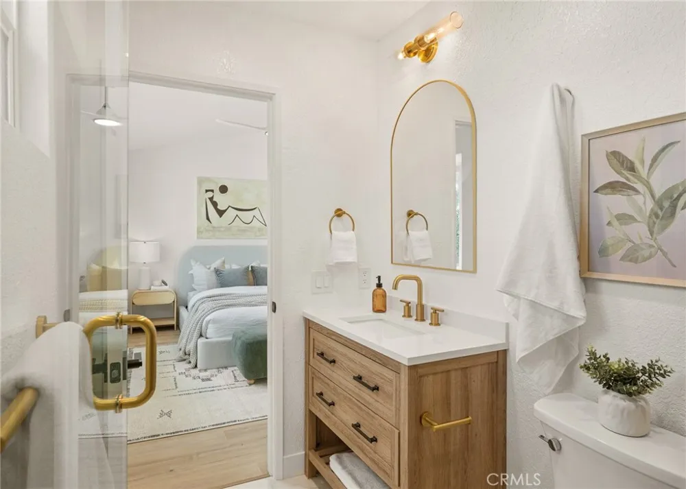 722 Isidore Street Oceanside, CA 92057