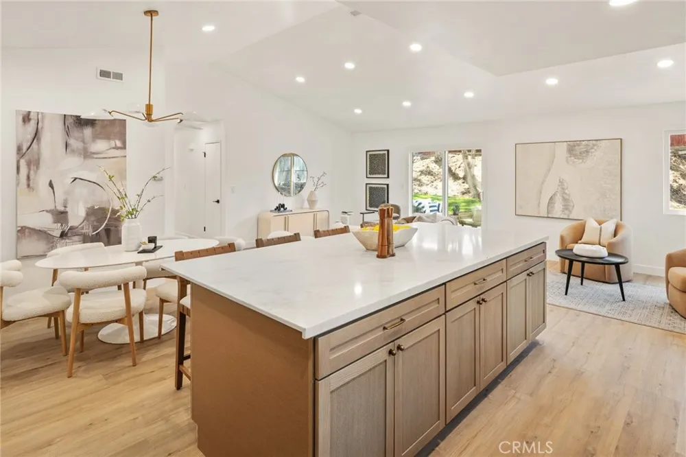 722 Isidore Street Oceanside, CA 92057