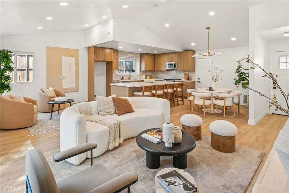 722 Isidore Street Oceanside, CA 92057