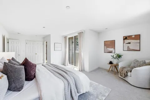 1500 Sherman Avenue #2E