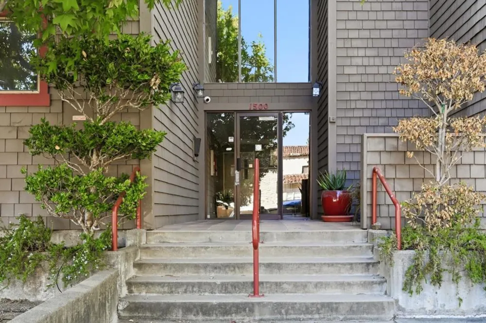 1500 Sherman Avenue #2E Burlingame, CA 94010
