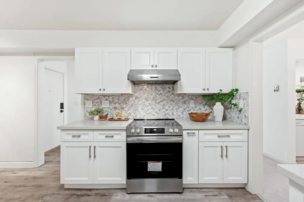 1500 Sherman Avenue #2E Burlingame, CA 94010