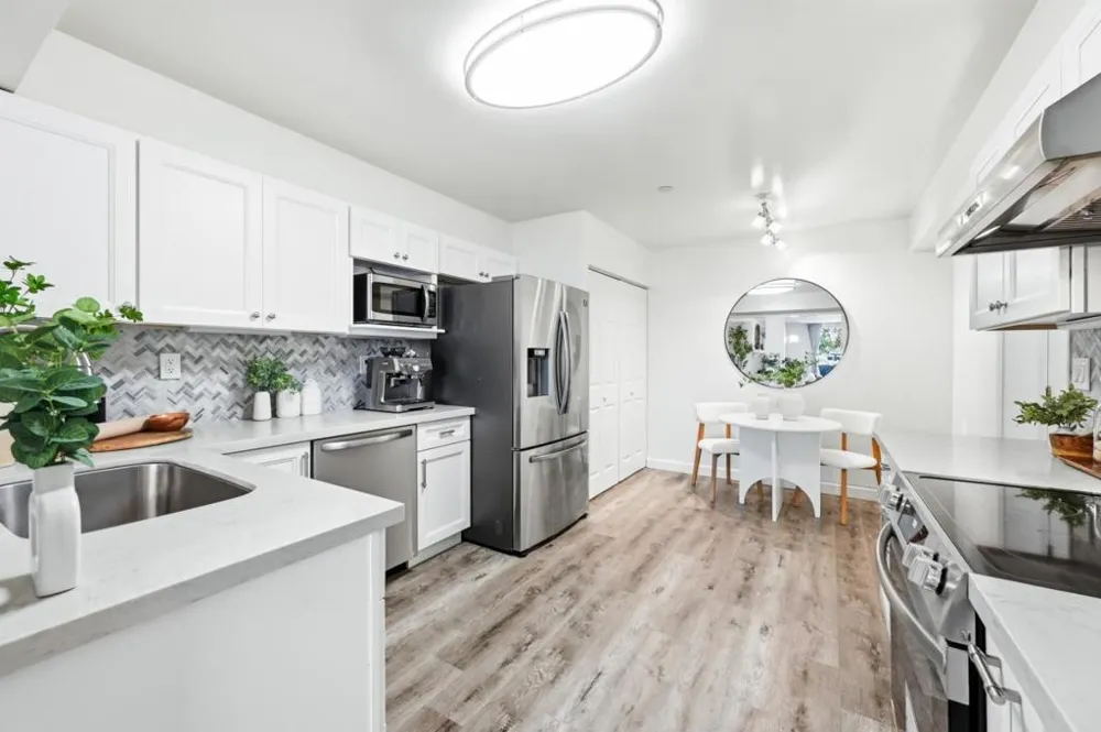 1500 Sherman Avenue #2E Burlingame, CA 94010