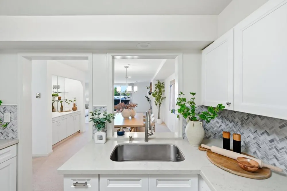 1500 Sherman Avenue #2E Burlingame, CA 94010