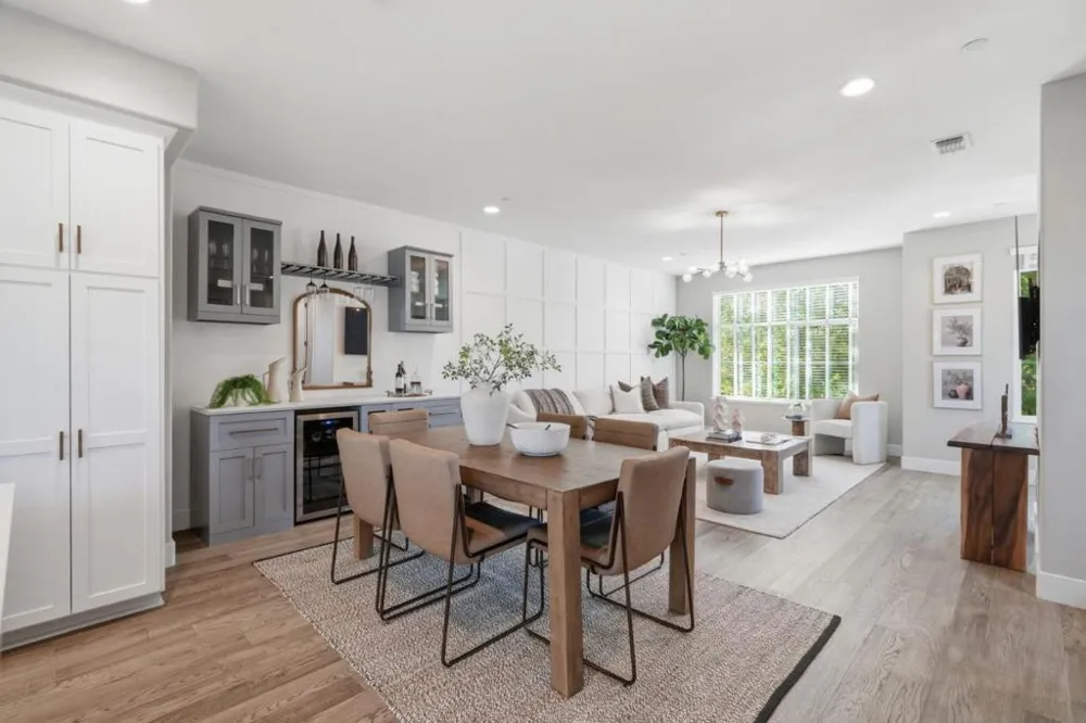208 Railway Avenue Campbell, CA 95008