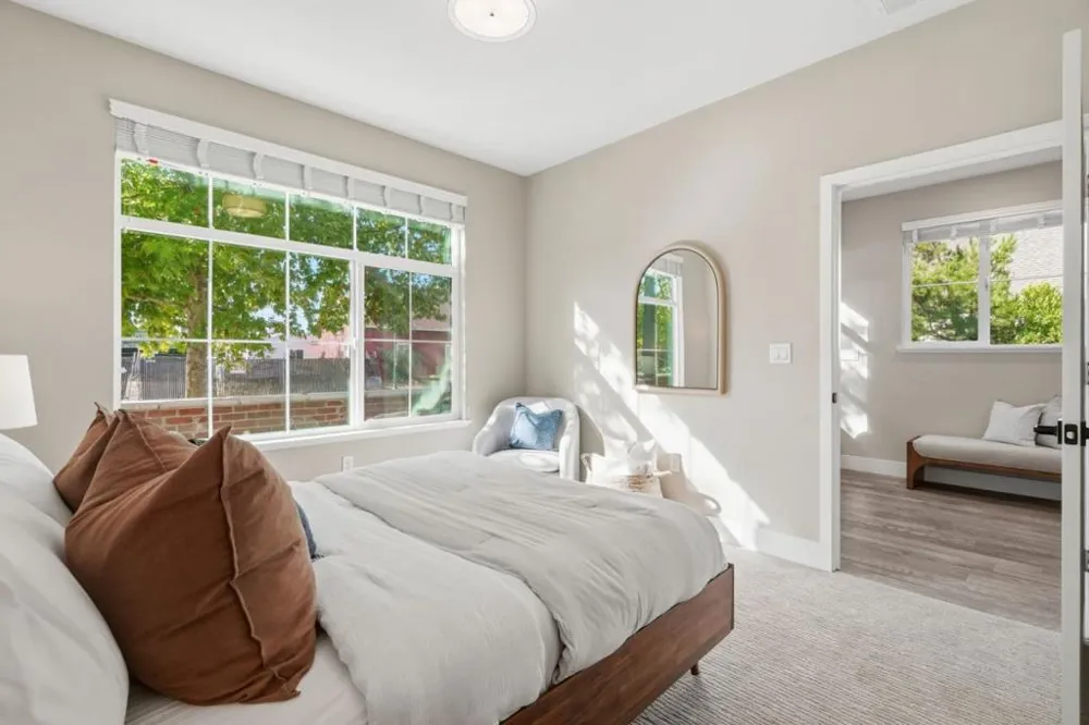 208 Railway Avenue Campbell, CA 95008