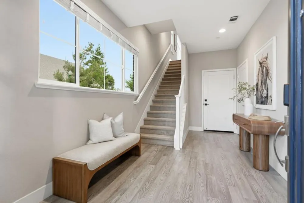 208 Railway Avenue Campbell, CA 95008