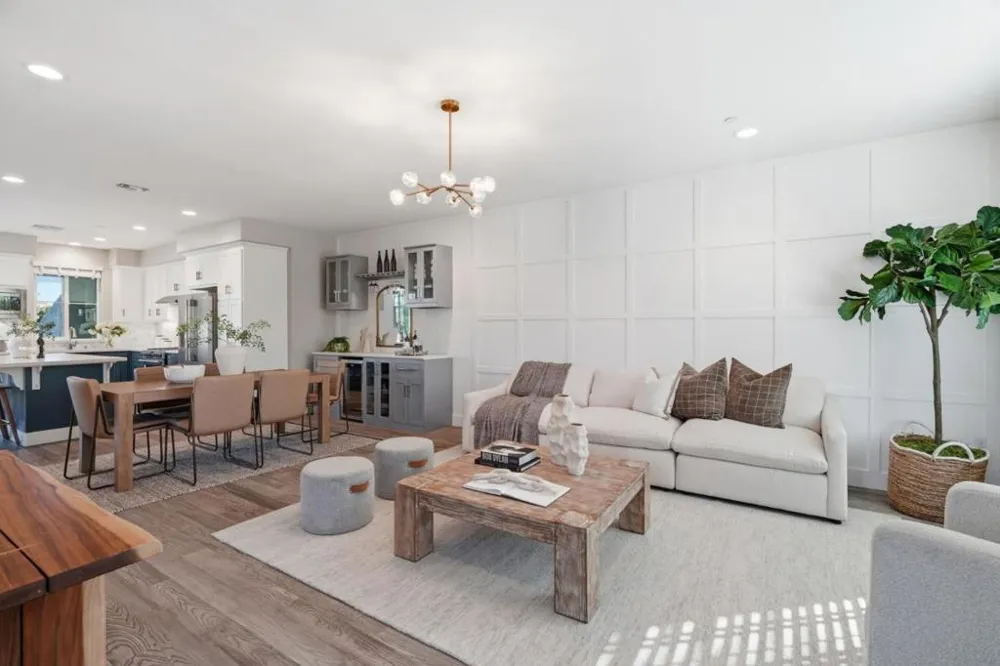 208 Railway Avenue Campbell, CA 95008