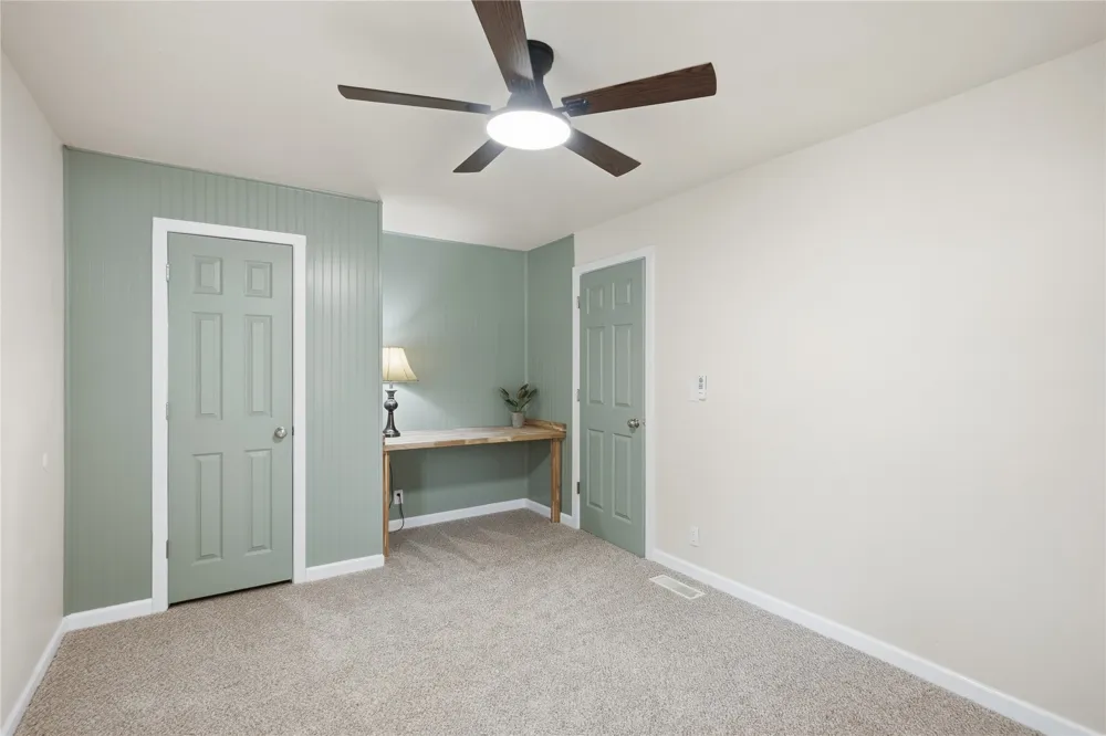340 Oak Dewey, OK 74029