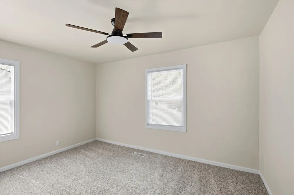 340 Oak Dewey, OK 74029