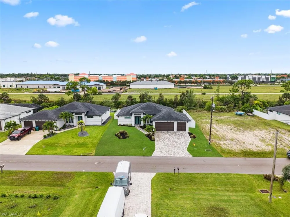 1124 SW 4th Lane Cape Coral, FL 33991