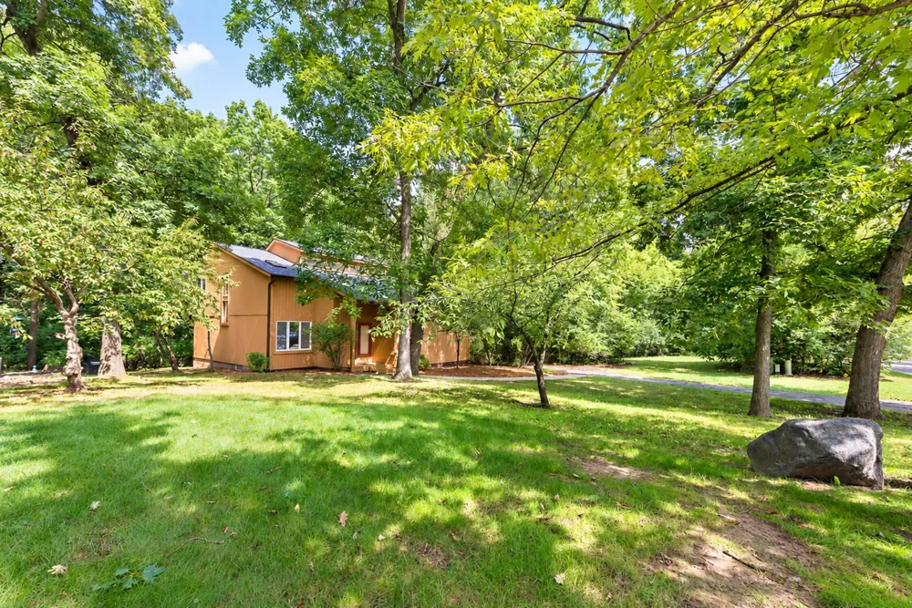 1044 Sunset Road Ann Arbor City, MI 48103