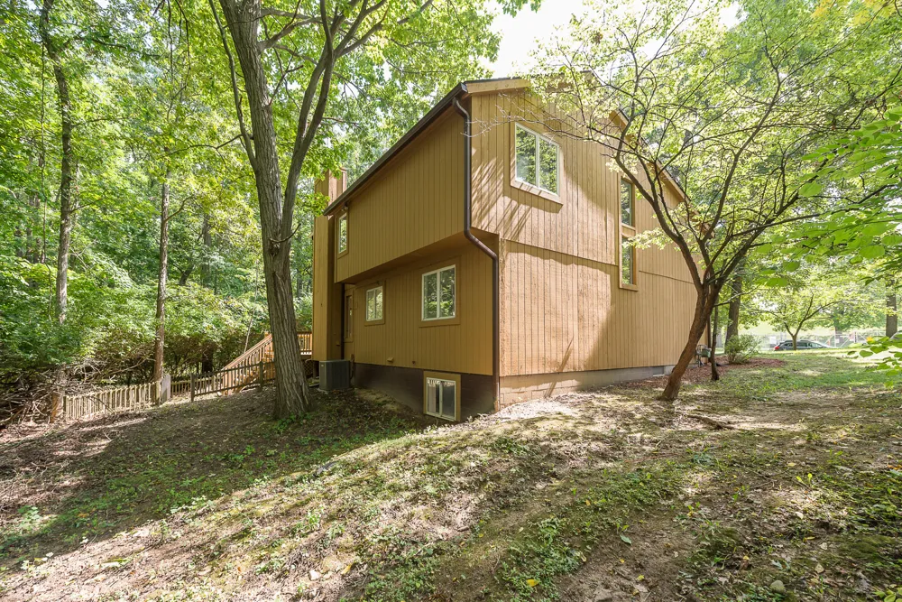 1044 Sunset Road Ann Arbor City, MI 48103