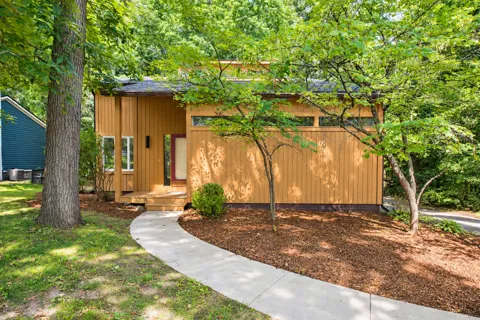 1044 Sunset Road