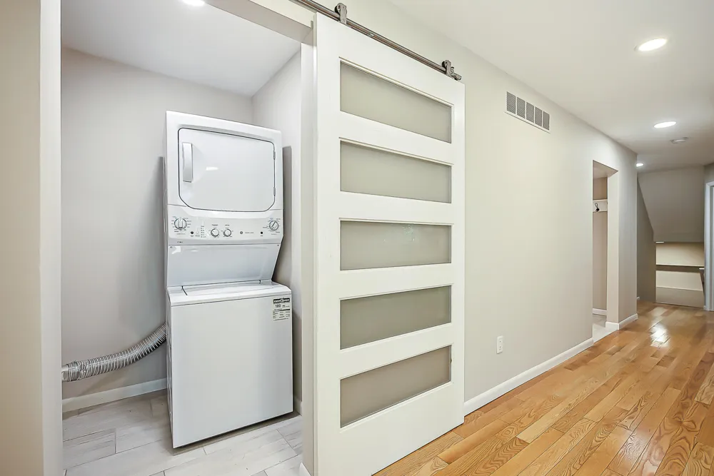 1044 Sunset Road Ann Arbor City, MI 48103
