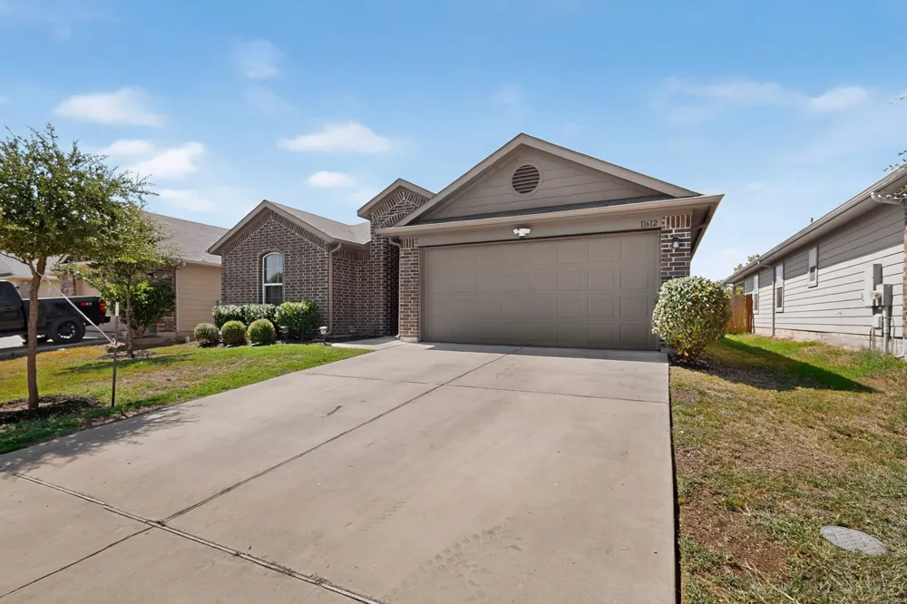 11612 Andesite Road Manor, TX 78653