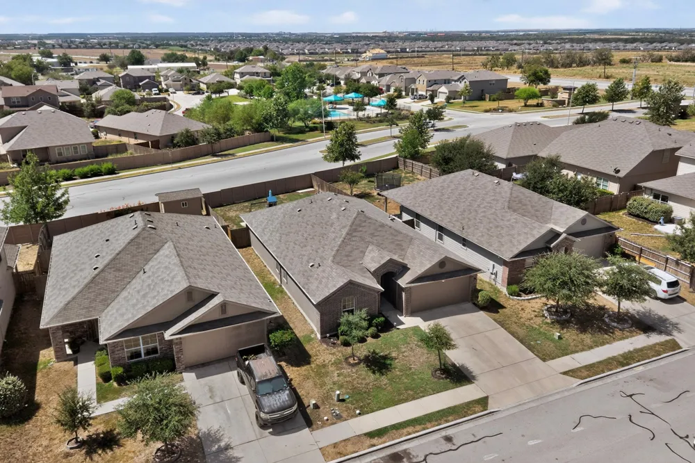 11612 Andesite Road Manor, TX 78653