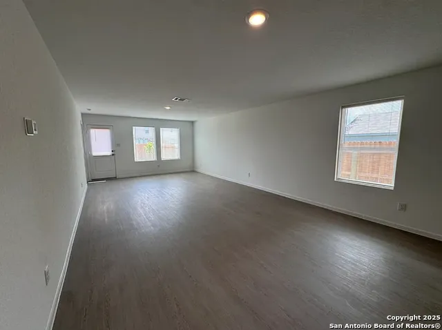 9718 JANEFIELD ML San Antonio, TX 78254