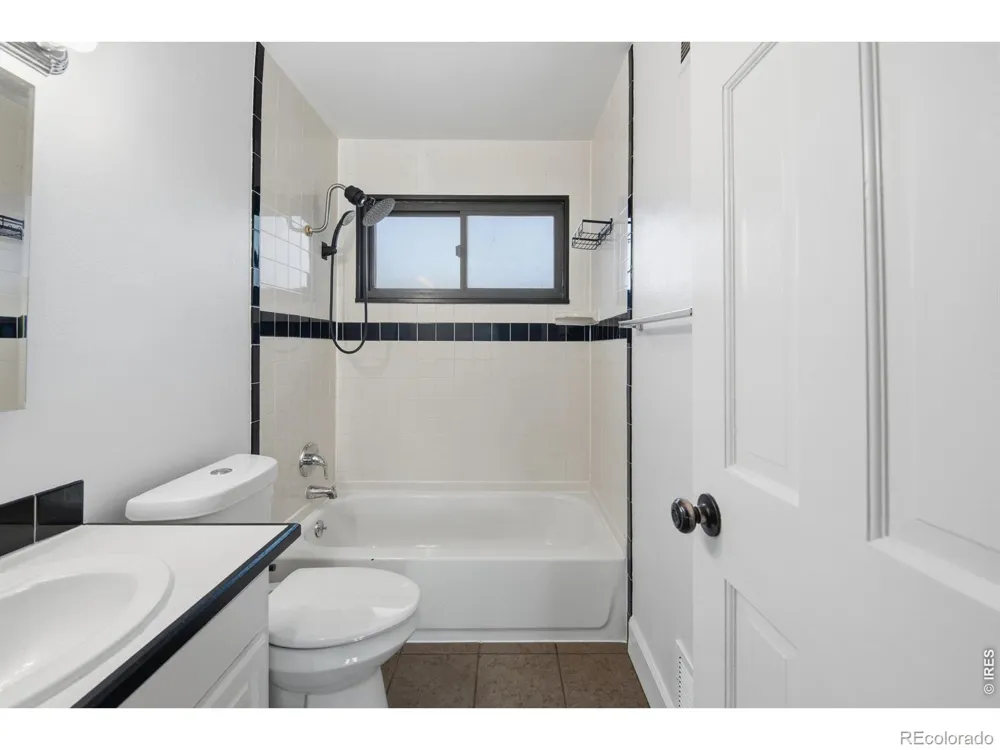 1518 Kimbark Street Longmont, CO 80501
