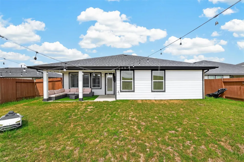 4035 Pierce Place Lane Fulshear, TX 77494