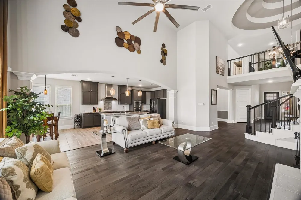 1907 Sapphire Pines Lane Rosenberg, TX 77469
