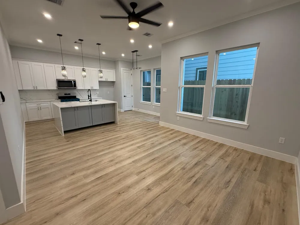 6844 Del Rio Street Houston, TX 77021