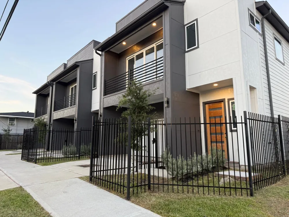 6844 Del Rio Street Houston, TX 77021