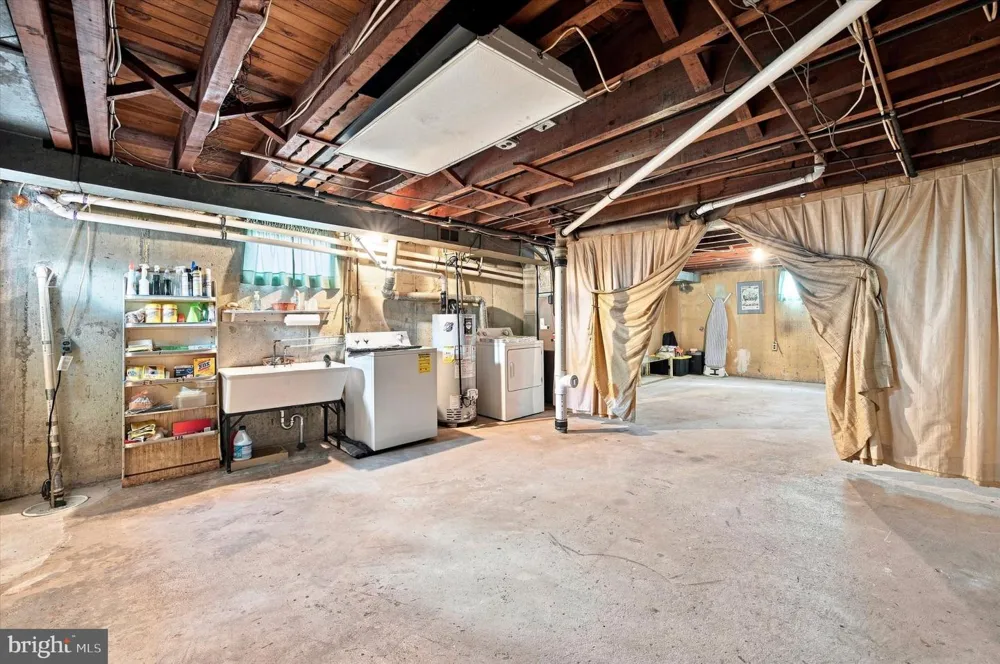 1324 PARKLANE ROAD Swarthmore, PA 19081