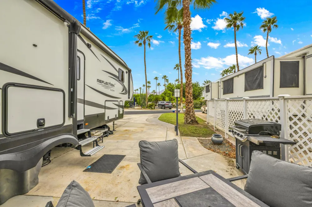 69411 Ramon Rd #32 Cathedral City, CA 92234