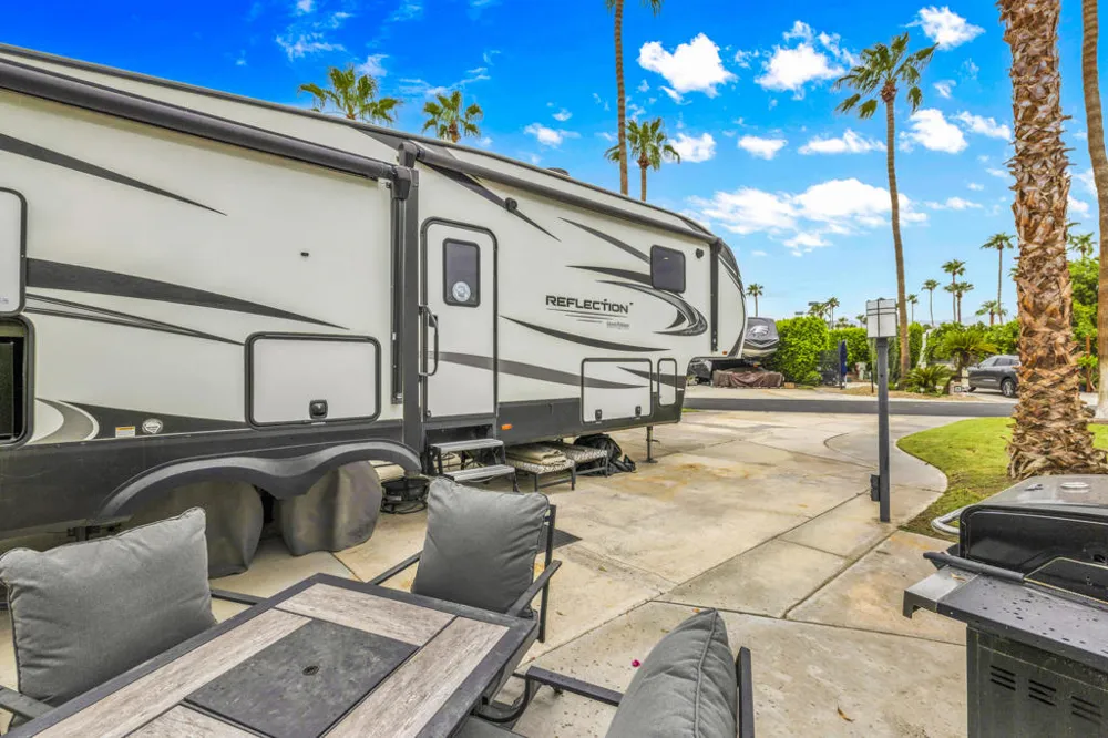 69411 Ramon Rd #32 Cathedral City, CA 92234