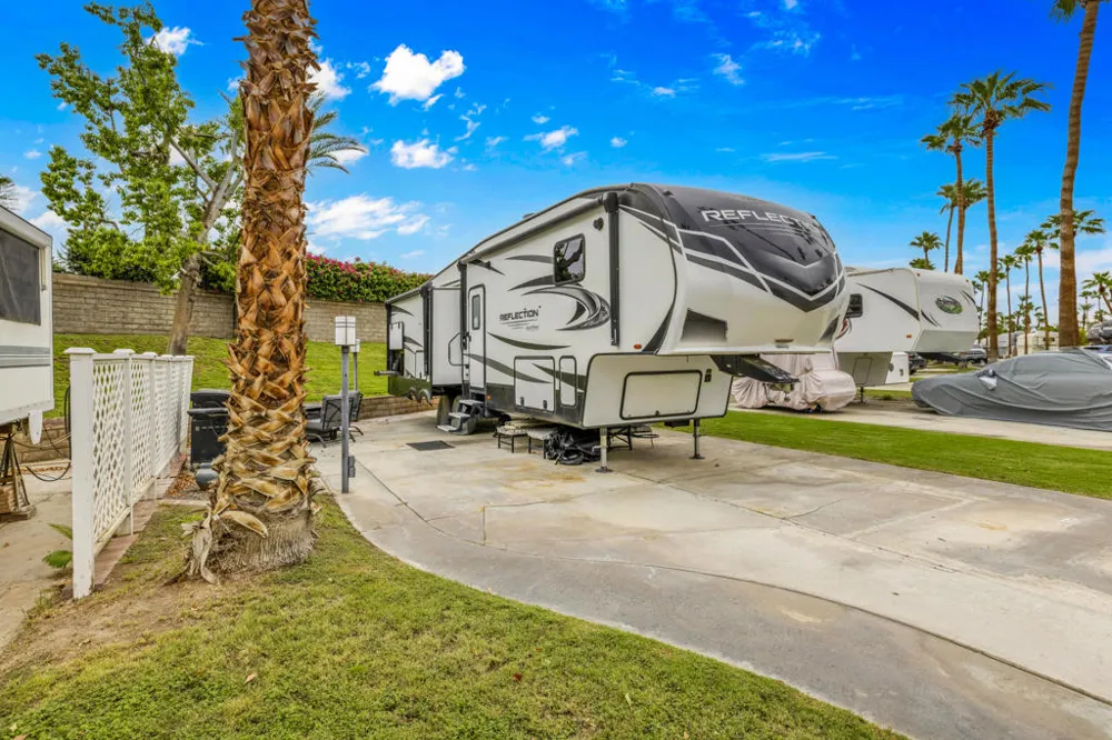 69411 Ramon Rd #32 Cathedral City, CA 92234