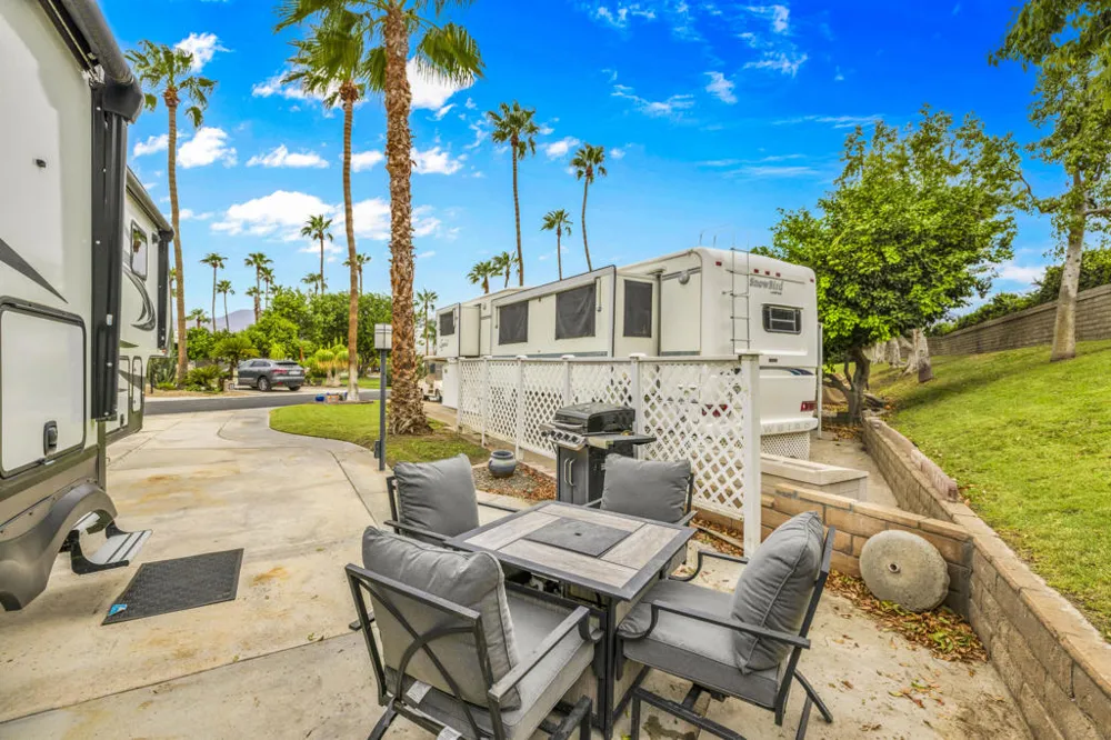 69411 Ramon Rd #32 Cathedral City, CA 92234