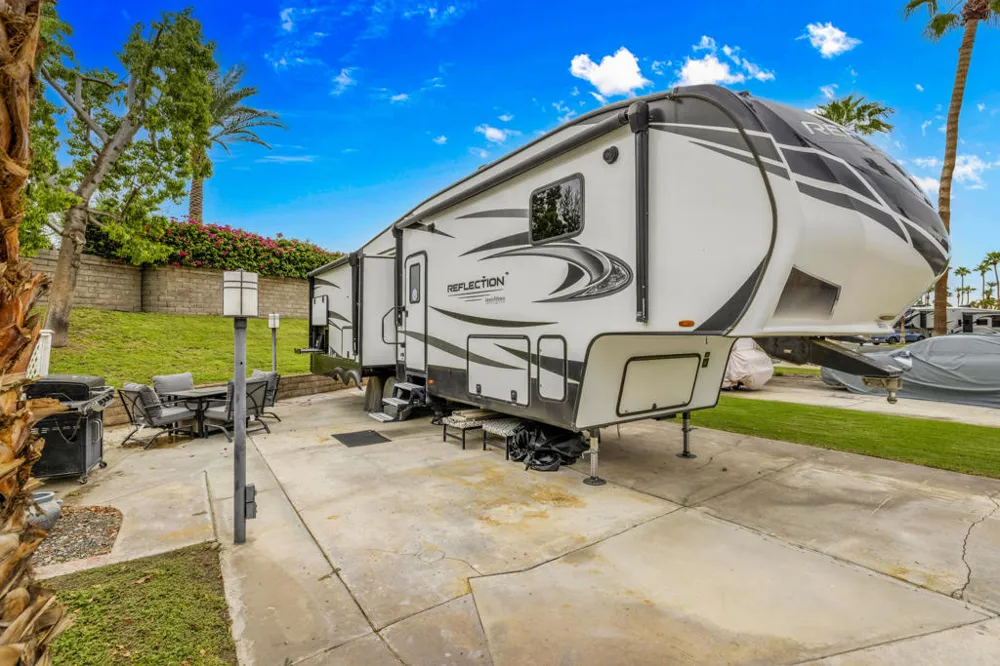 69411 Ramon Rd #32 Cathedral City, CA 92234