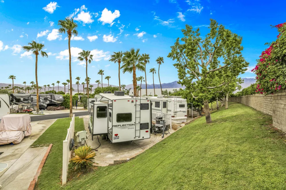 69411 Ramon Rd #32 Cathedral City, CA 92234