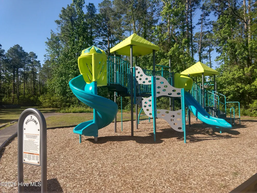 7211 Windward Drive New Bern, NC 28560