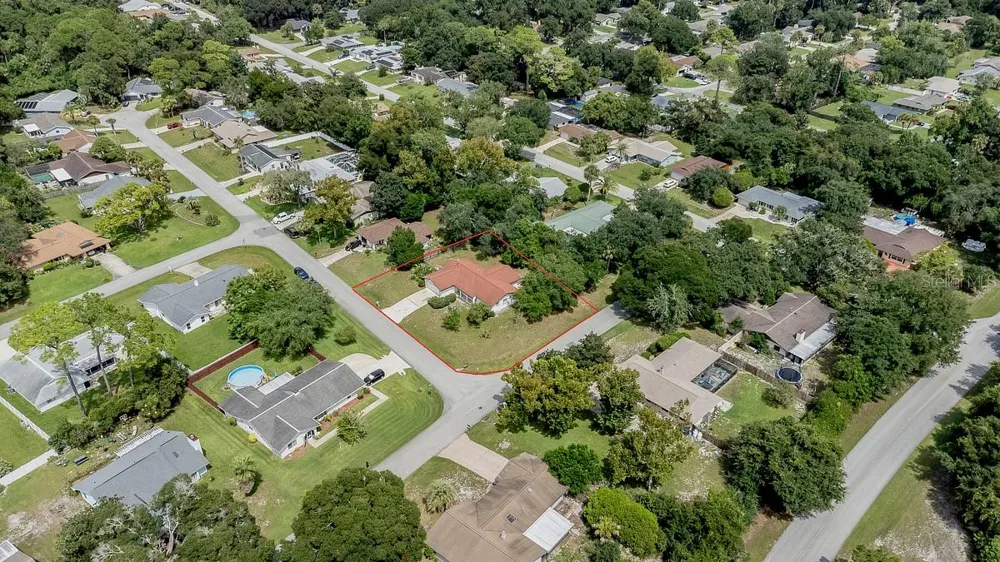 2 BLAINE TREE PLACE Palm Coast, FL 32137