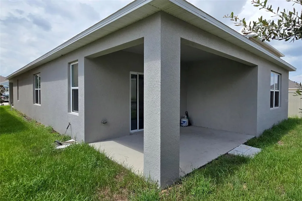 2755 GENTLE RAIN DRIVE Davenport, FL 33837