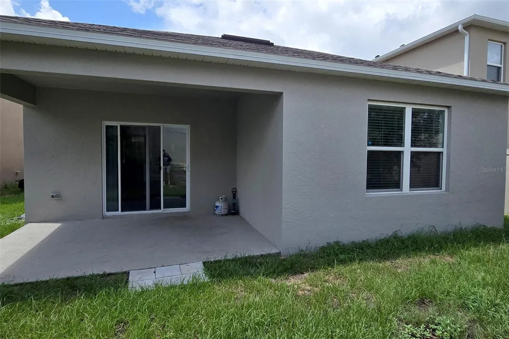 2755 GENTLE RAIN DRIVE Davenport, FL 33837