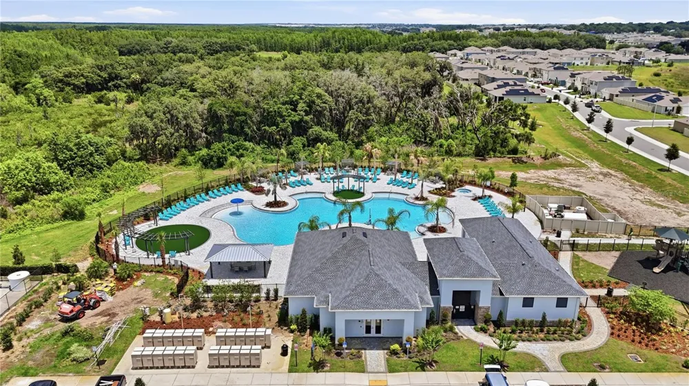 2755 GENTLE RAIN DRIVE Davenport, FL 33837