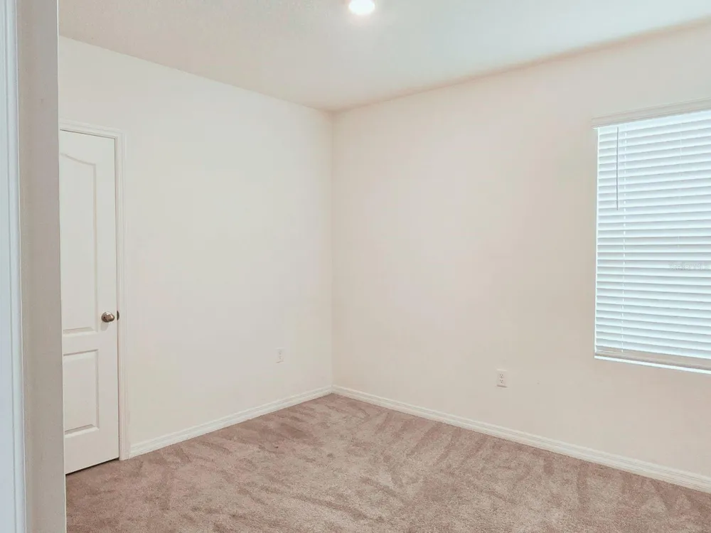 2755 GENTLE RAIN DRIVE Davenport, FL 33837