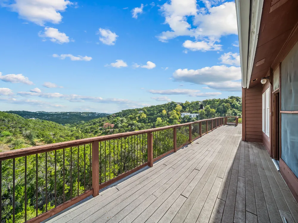 1302 Circle Ridge Drive West Lake Hills, TX 78746